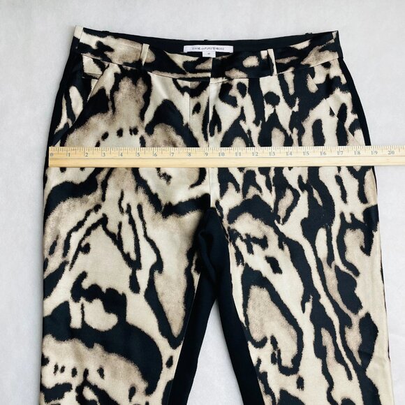 Diane Von Furstenberg Womens Black Animal Print Mary Mikado Pants Size 10 - Picture 8 of 11